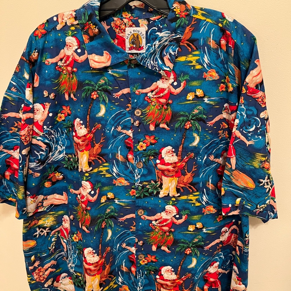 Tiki Santa Hawaiian Button-Up Shirt in Teal & Multicolor by Max Boxxer Size: 2XL